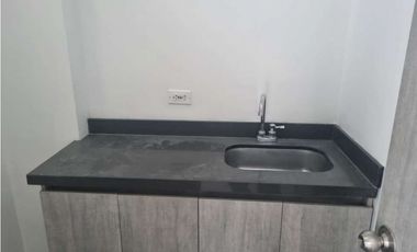 OFICINA EN VENTA/ARRIENDO EN CALDAS