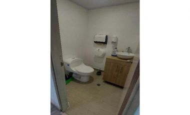 OFICINA EN VENTA EL POBLADO