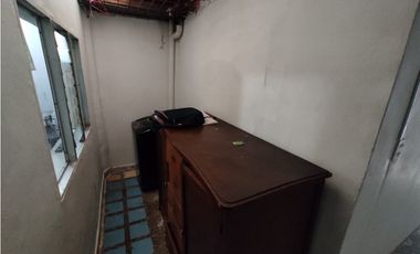 CASA LOTE EN VENTA MANRIQUE CENTRAL