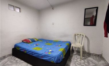 CASA LOTE EN VENTA MANRIQUE CENTRAL