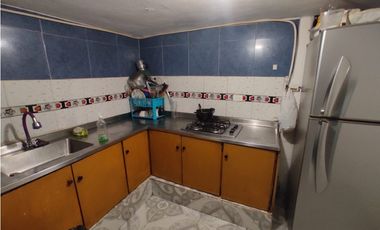 CASA LOTE EN VENTA MANRIQUE CENTRAL