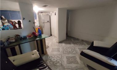 CASA LOTE EN VENTA MANRIQUE CENTRAL