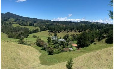 LOTE EN VENTA EN PARCELACIÓN EL RETIRO