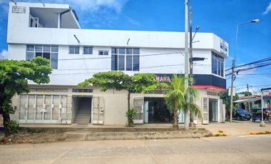 I025033 - LOCAL DE ESTRENO - CALLERIA