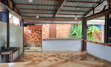 i025032 - VENTA HOSPEDAJE LODGE - YARINACOCHA