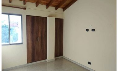 APARTAMENTO DÚPEX EN VENTA AVENIDA SAN JUAN