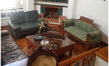 CASA DE TRES NIVELES EN VENTA POBLADO