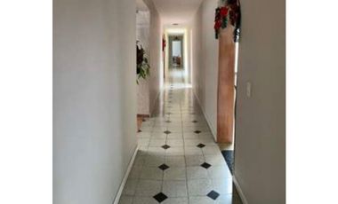 CASA EN VENTA SECTOR VILLA HERMOSA MEDELLN