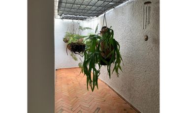 CASA EN VENTA SECTOR VILLA HERMOSA MEDELLN
