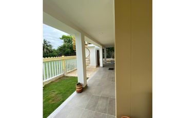 CABAÑA EN VENTA CON PISCINA PRIVADA A PUERTA CERRADA EN COVEÑAS