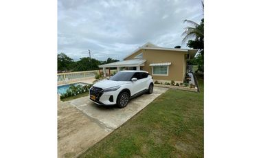 CABAÑA EN VENTA CON PISCINA PRIVADA A PUERTA CERRADA EN COVEÑAS