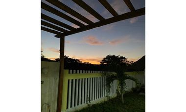 CABAÑA EN VENTA CON PISCINA PRIVADA A PUERTA CERRADA EN COVEÑAS