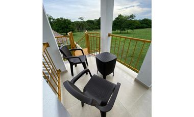 CABAÑA EN VENTA CON PISCINA PRIVADA A PUERTA CERRADA EN COVEÑAS