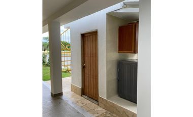 CABAÑA EN VENTA CON PISCINA PRIVADA A PUERTA CERRADA EN COVEÑAS