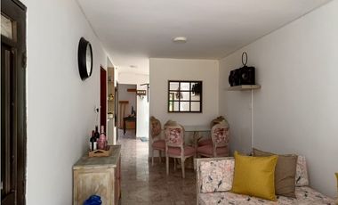 CASA EN VENTA SECTOR LAS GRANJAS MANRIQUE