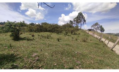 LOTE EN VENTA EN MARINILLA