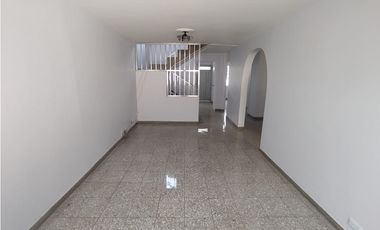 CASA DÚPLEX EN VENTA SECTOR LA COLINA GUAYABAL