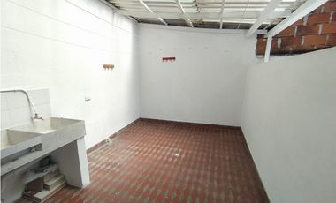 CASA DÚPLEX EN VENTA SECTOR LA COLINA GUAYABAL