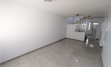 CASA DÚPLEX EN VENTA SECTOR LA COLINA GUAYABAL
