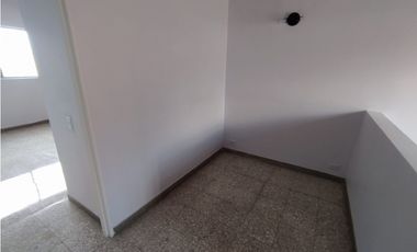 CASA DÚPLEX EN VENTA SECTOR LA COLINA GUAYABAL