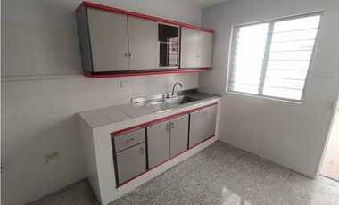 CASA DÚPLEX EN VENTA SECTOR LA COLINA GUAYABAL