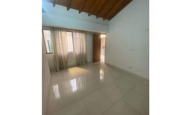 CASA EN VENTA SECTOR SURAMÉRICA ITAGÜ