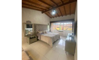 CASA EN VENTA SECTOR SURAMÉRICA ITAGÜ