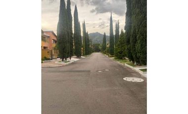 CASA EN VENTA SECTOR SURAMÉRICA ITAGÜ