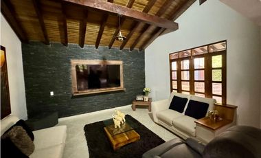 CASA FINCA EN VENTA EL CARMEN DE VIBORAL