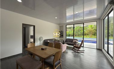 SE VENDE CASA EN LA VEGA VEREDA UCRANIA BAJA