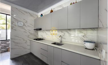 SE VENDE CASA EN LA VEGA VEREDA UCRANIA BAJA