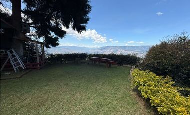 Venta de casa campestre en Belén vereda el jardín independiente