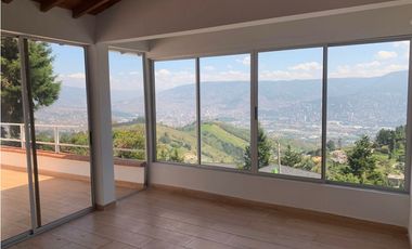 Venta de casa campestre en Belén vereda el jardín independiente