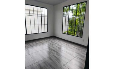 RV400 SE VENDE CASA EN CONDOMINIO MONACO (MESITAS DEL COLEGIO)