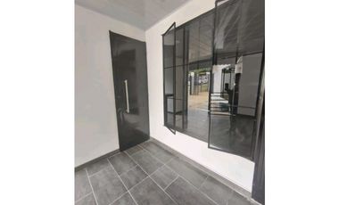 RV400 SE VENDE CASA EN CONDOMINIO MONACO (MESITAS DEL COLEGIO)
