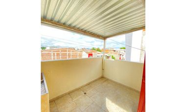 SE ARRIENDA APARTAMENTO BARRIO LOMITAS TULU VALLE