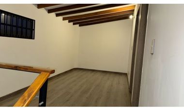 VENTA DE MODERNA CASA EN UNIDAD CERRADA EN GUARNE