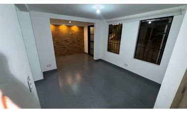 VENTA DE MODERNA CASA EN UNIDAD CERRADA EN GUARNE
