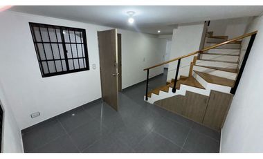 VENTA DE MODERNA CASA EN UNIDAD CERRADA EN GUARNE