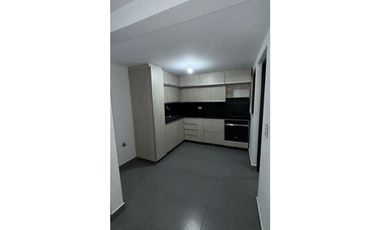 VENTA DE MODERNA CASA EN UNIDAD CERRADA EN GUARNE