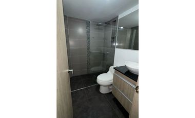 VENTA DE MODERNA CASA EN UNIDAD CERRADA EN GUARNE