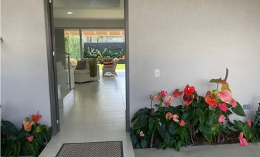 CASA EN VENTA  EN CONDOMINIO JAMUNDI ALFAGUARA SM 9219029