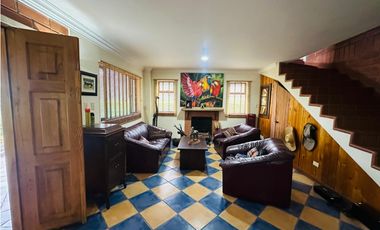 VENTA CASA CAMPESTRE EN GUARNE