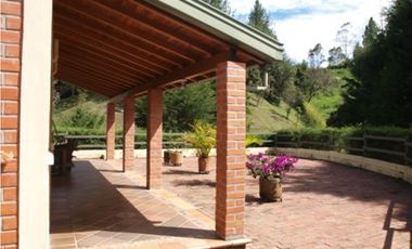 VENTA CASA CAMPESTRE EN GUARNE