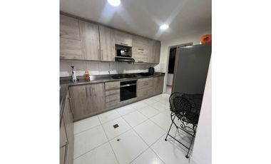 Venta de casa en el Poblado sector Castropol