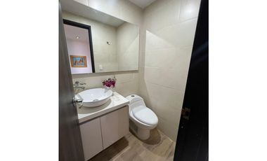 Venta de casa en el Poblado sector Castropol