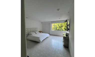 Venta de casa en el Poblado sector Castropol