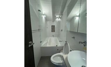 Venta de casa en el Poblado sector Castropol