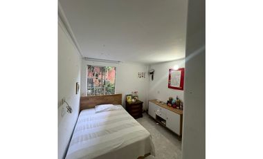 Venta de casa en el Poblado sector Castropol