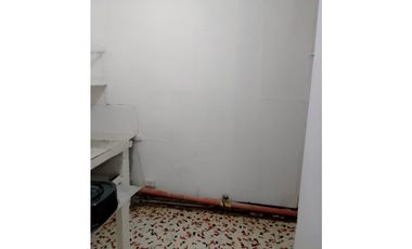 Venta de casa + apartaestudios